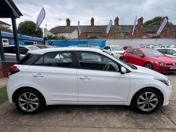 Used Hyundai i20 2015 for sale - 75311284: Photo 8