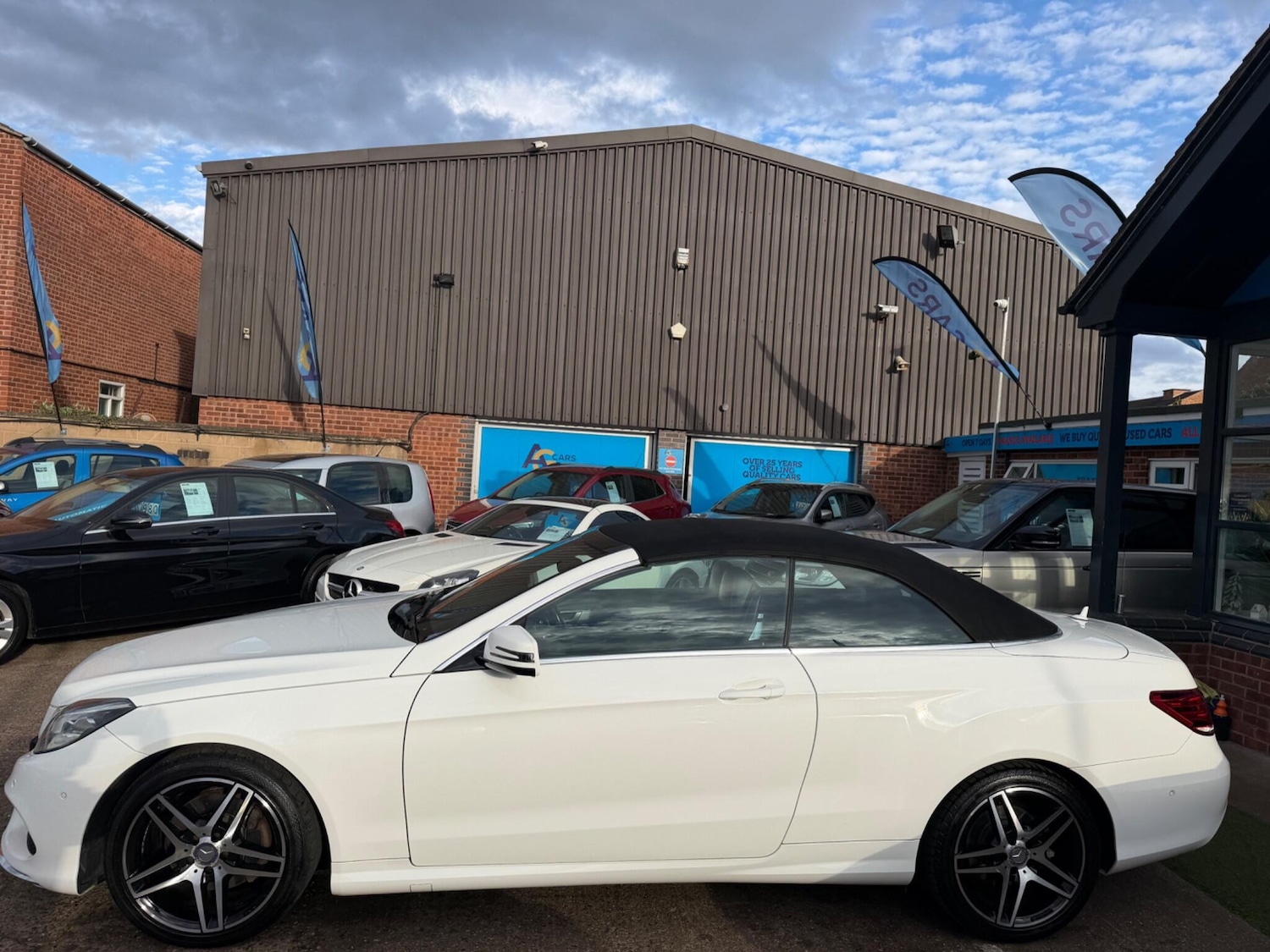 Used Mercedes-Benz E Class 2013 for sale - 78006977: Photo 36