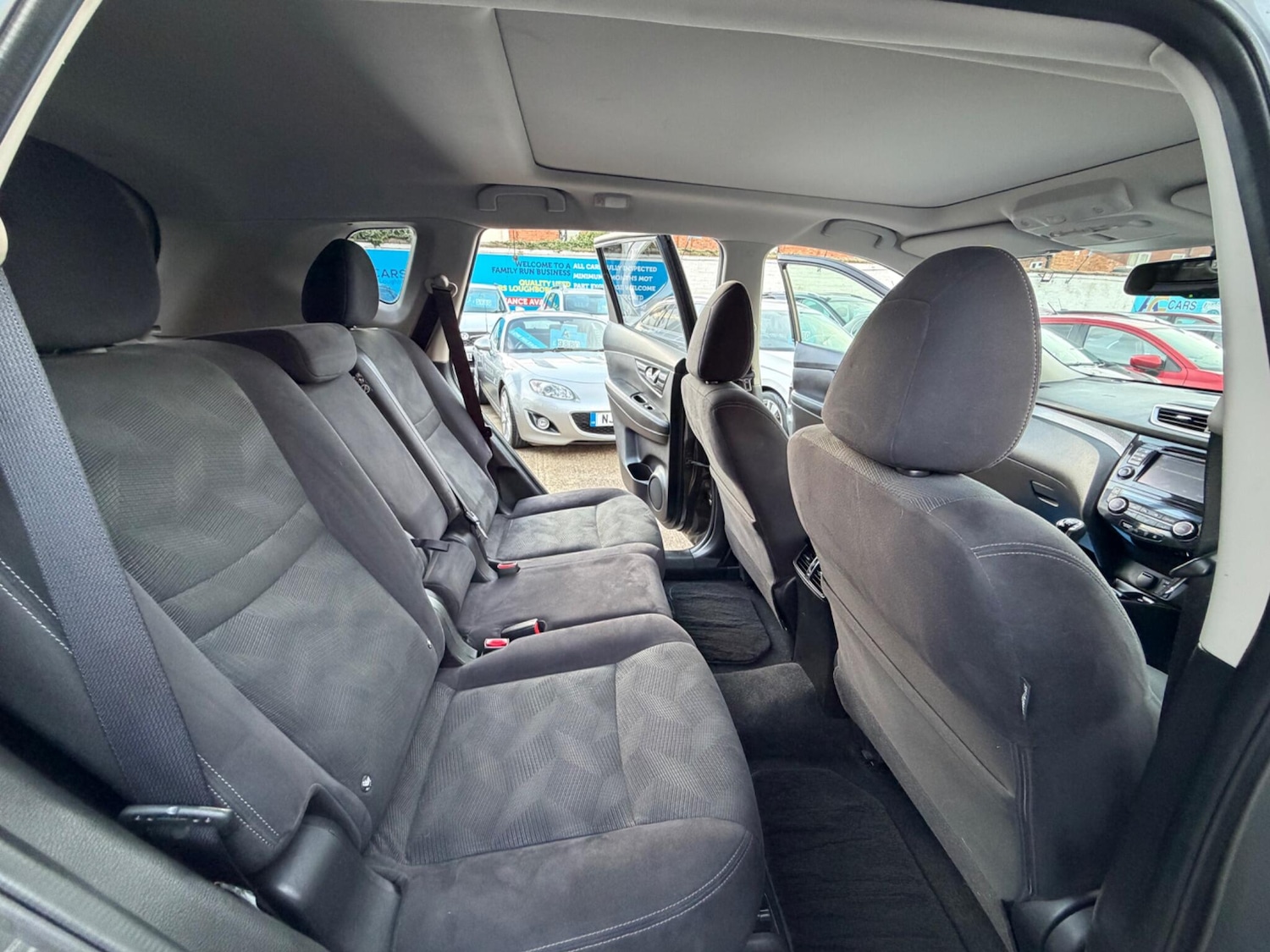 Used Nissan X-Trail 2016 for sale - 77924936: Photo 34