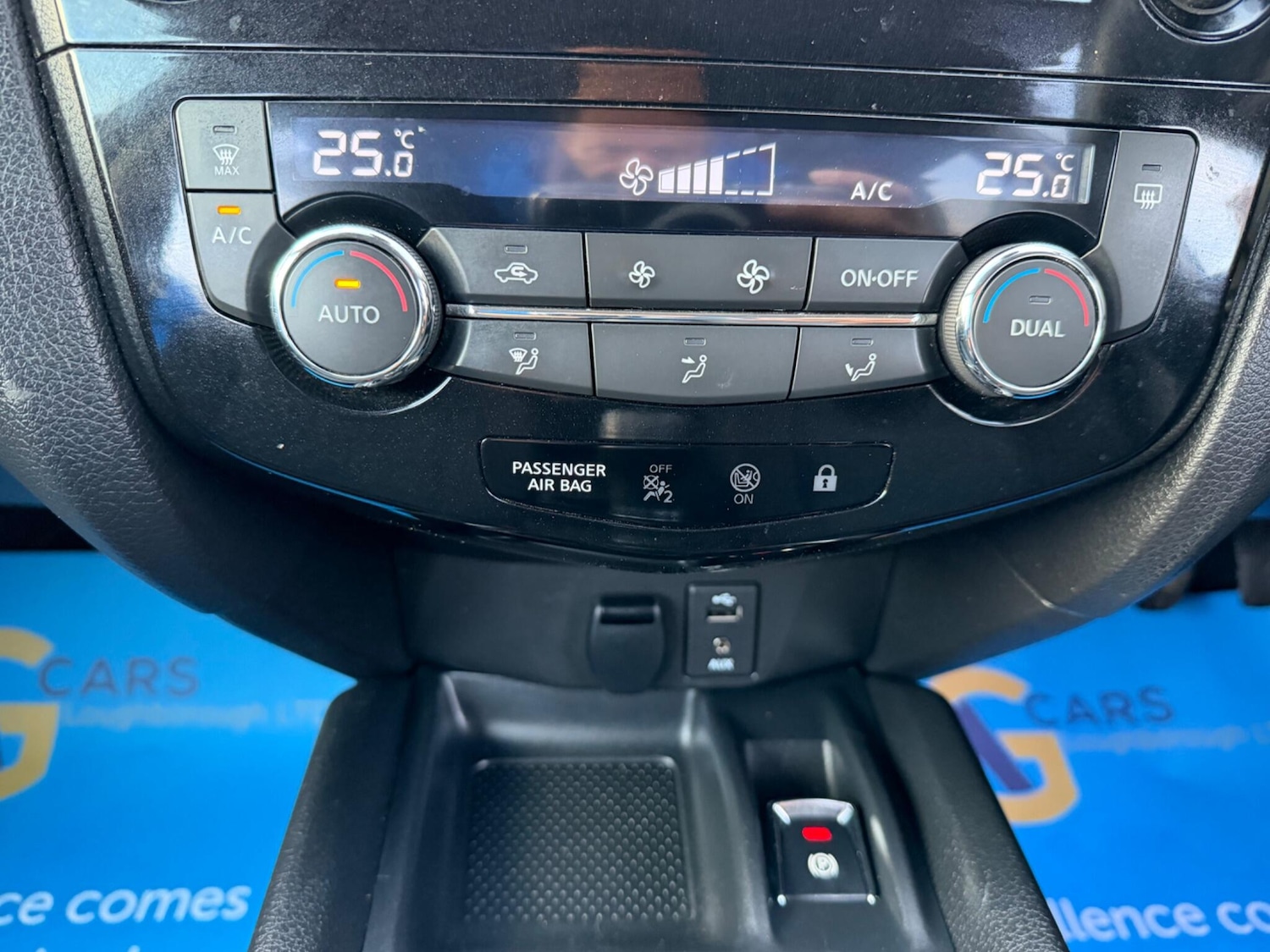 Used Nissan X-Trail 2016 for sale - 77924936: Photo 45