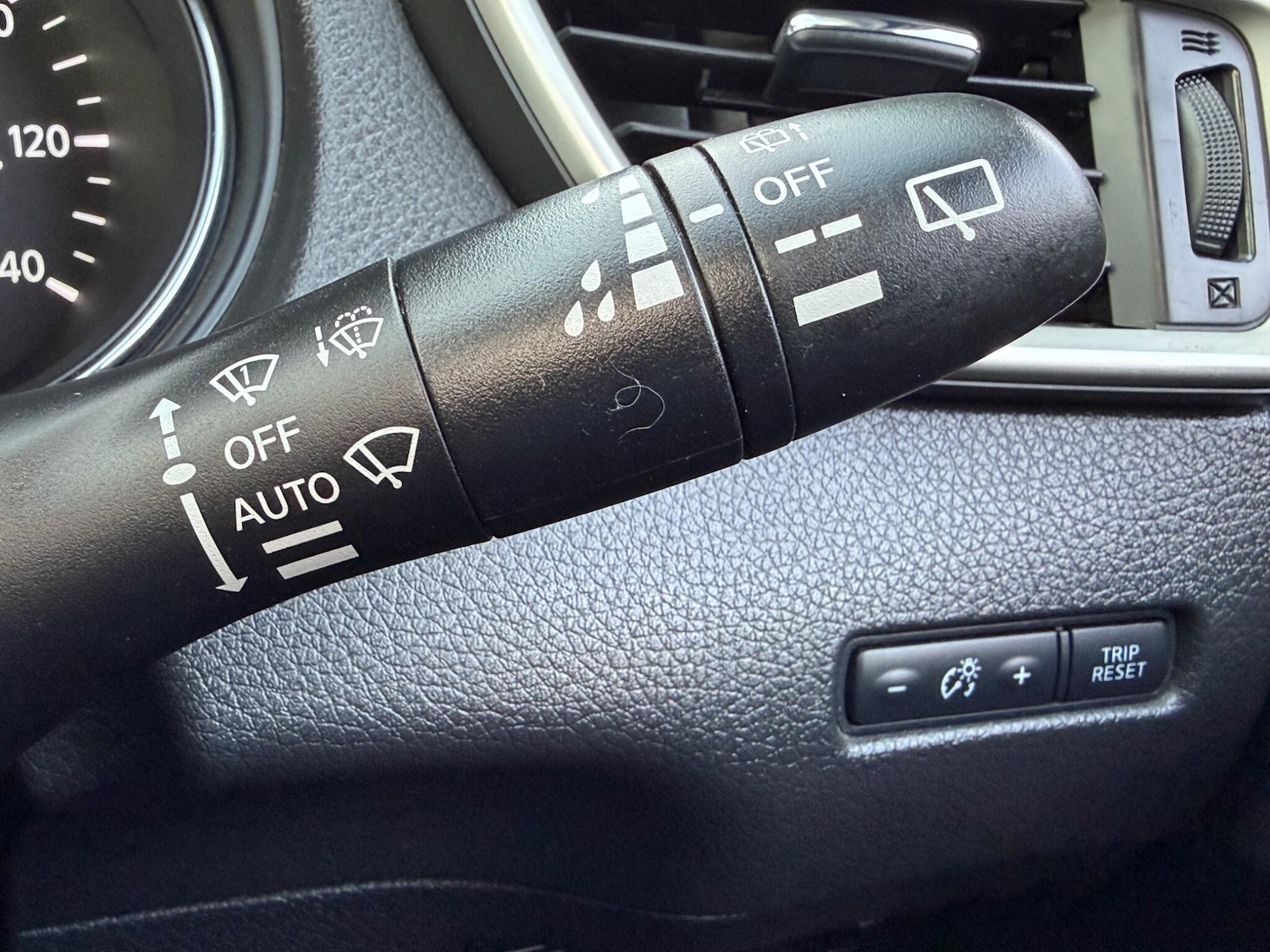 Used Nissan X-Trail 2016 for sale - 77924936: Photo 53