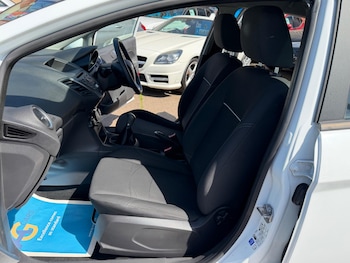 Used Ford Fiesta 2016 for sale - 78676634: Photo