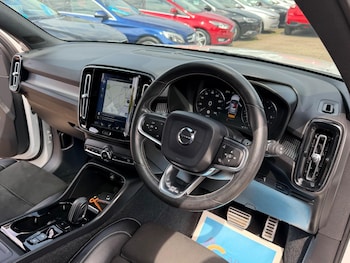 Used Volvo XC40 2018 for sale - 78528738: Photo