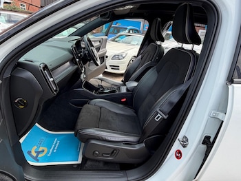 Used Volvo XC40 2018 for sale - 78528738: Photo