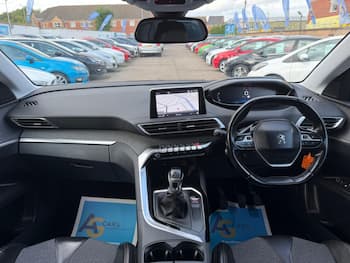 Used Peugeot 3008 2018 for sale - 79711689: Photo