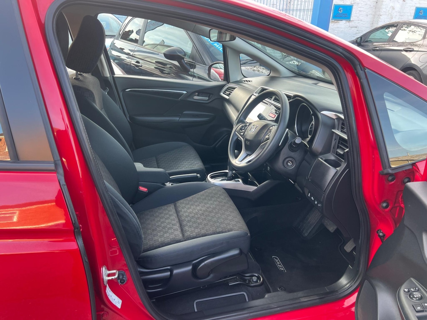 Used Honda Jazz 2016 for sale - 78157814: Photo 5