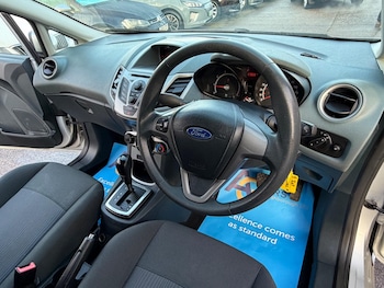 Used Ford Fiesta 2011 for sale - 77216318: Photo