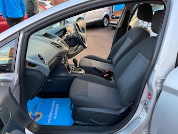 Used Ford Fiesta 2011 for sale - 77216318: Photo