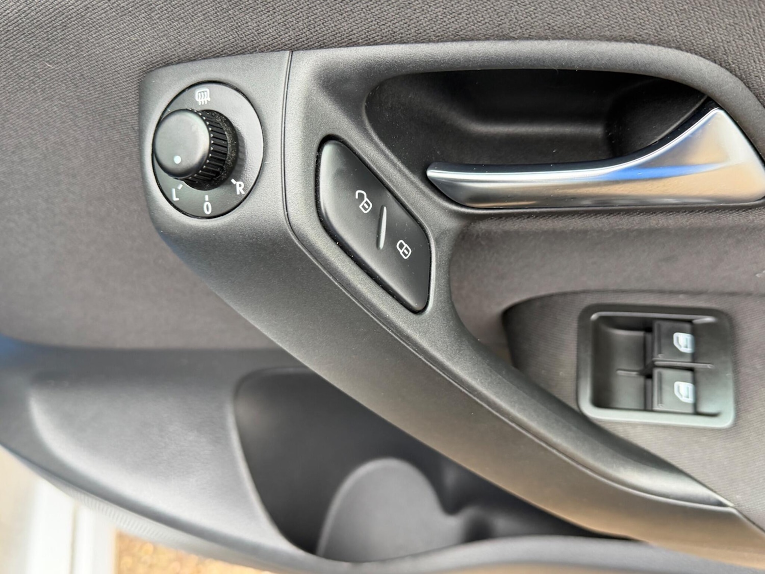 Used Volkswagen Polo for sale - 77809052: Photo 28