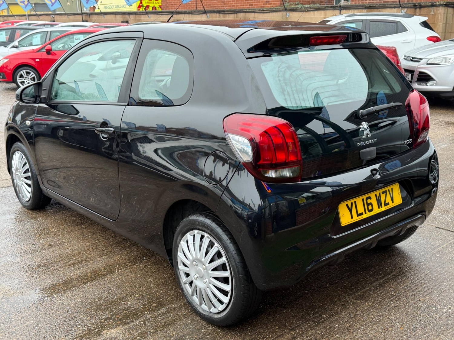 Used Peugeot 108 2016 for sale - 77229439: Photo 11