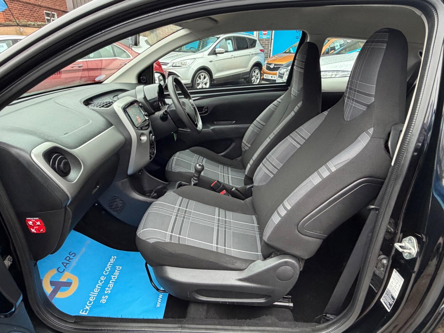 Used Peugeot 108 2016 for sale - 77229439: Photo 29