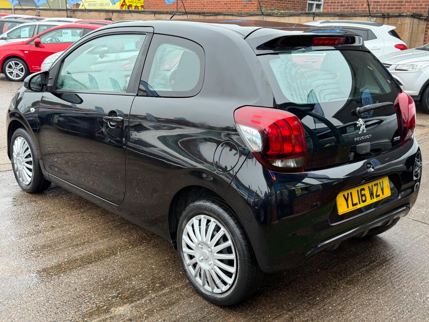 Used Peugeot 108 2016 for sale - 77229439: Photo 40