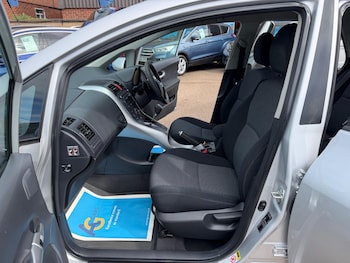 Used Toyota Auris 2010 for sale - 78384165: Photo