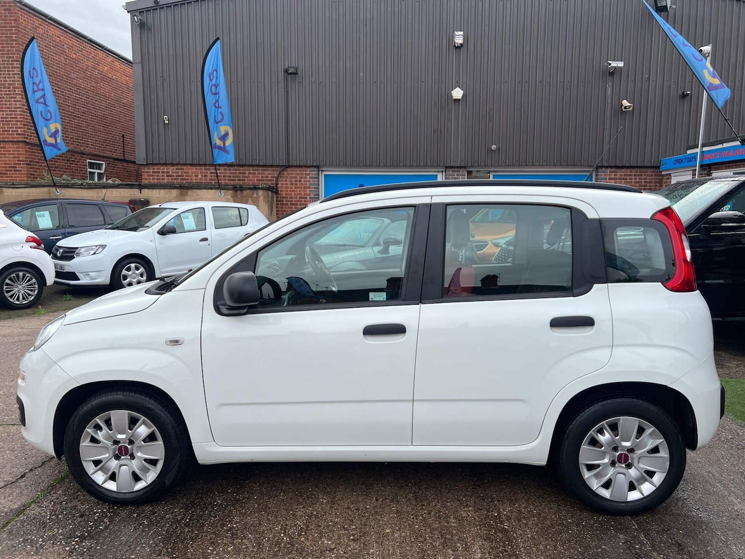 Used Fiat Panda 2017 for sale - 76349636: Photo 31