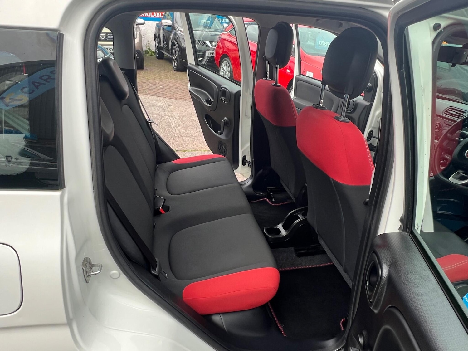 Used Fiat Panda 2017 for sale - 76349636: Photo 46