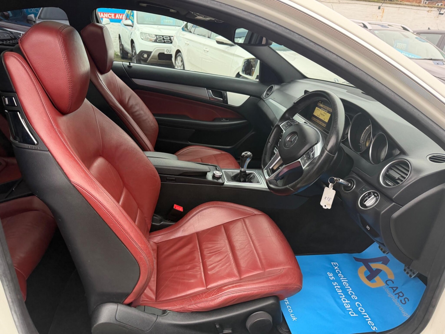 Used Mercedes-Benz C Class 2011 for sale - 78204385: Photo 5