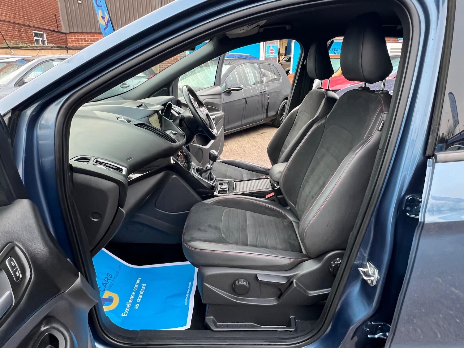 Used Ford Kuga 2018 for sale - 77028985: Photo 4