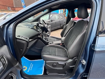 Used Ford Kuga 2018 for sale - 77028985: Photo