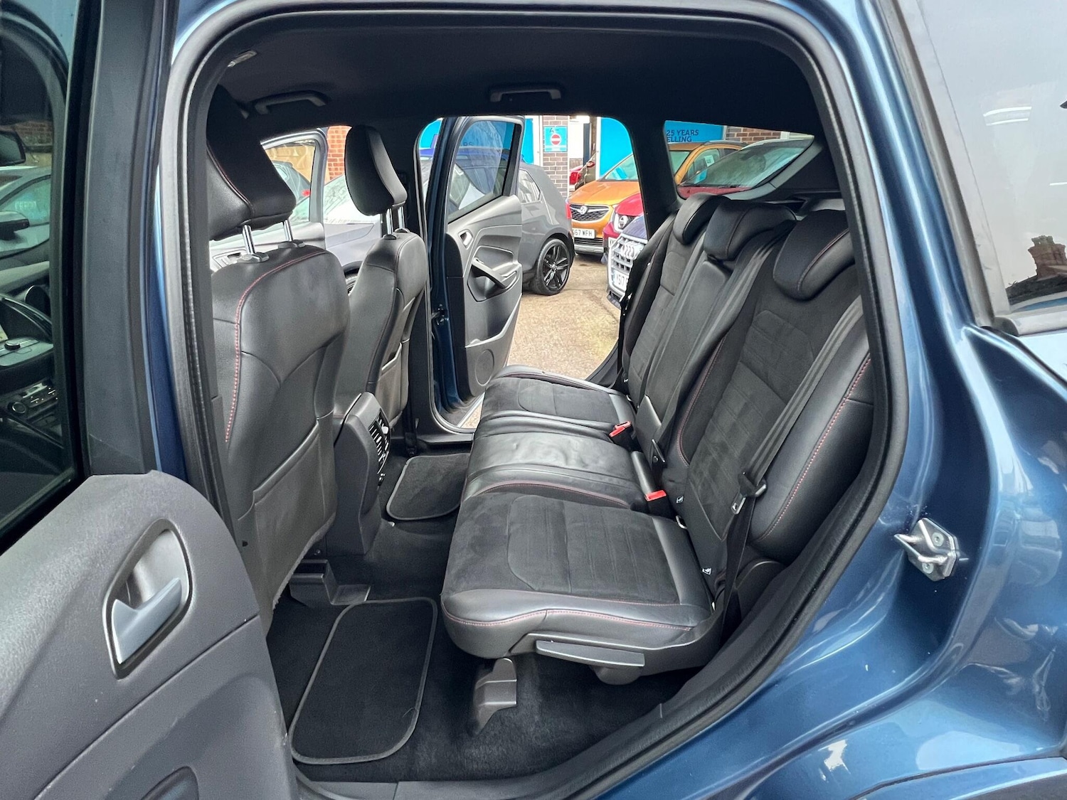 Used Ford Kuga 2018 for sale - 77028985: Photo 5