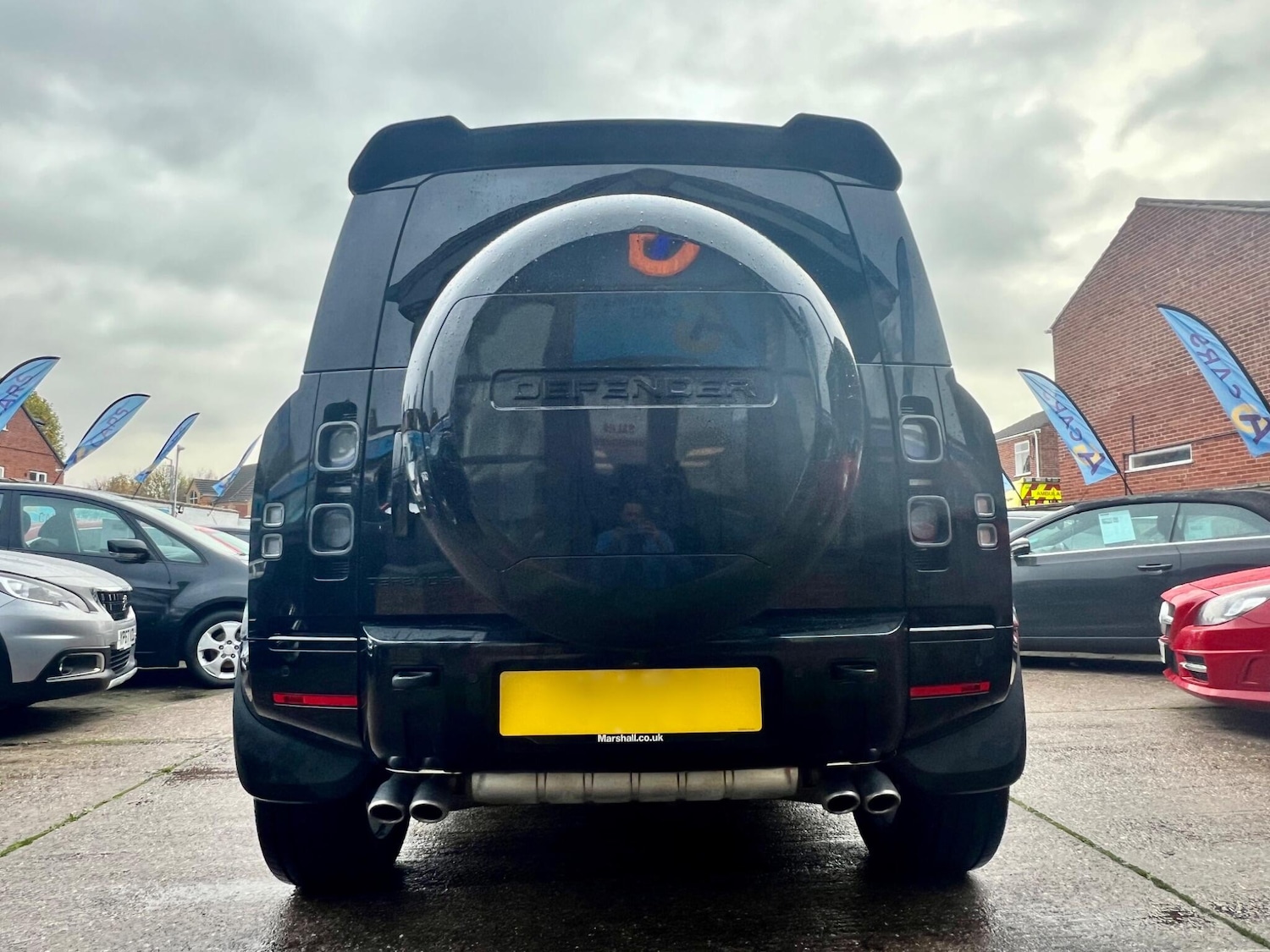 Used Land Rover Defender 110 for sale - 76997667: Photo 16