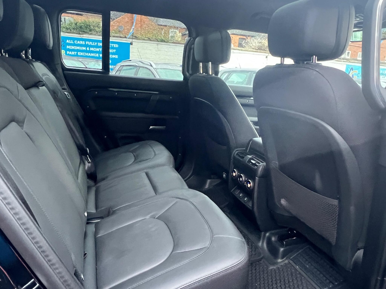 Used Land Rover Defender 110 for sale - 76997667: Photo 33