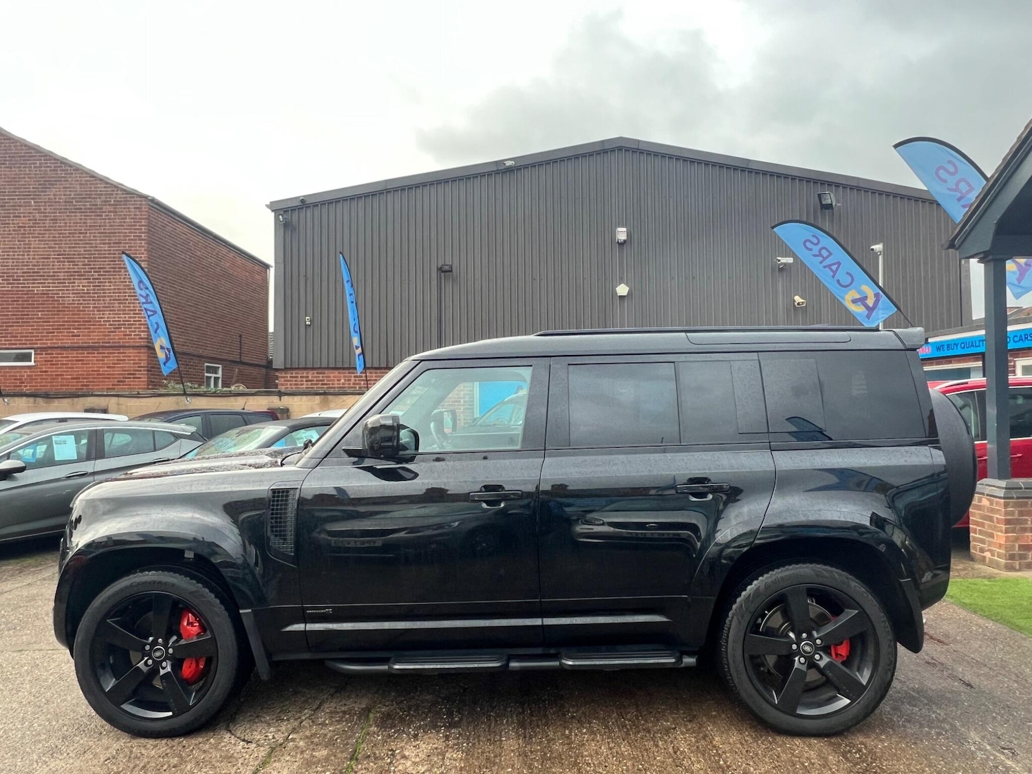 Used Land Rover Defender 110 for sale - 76997667: Photo 56