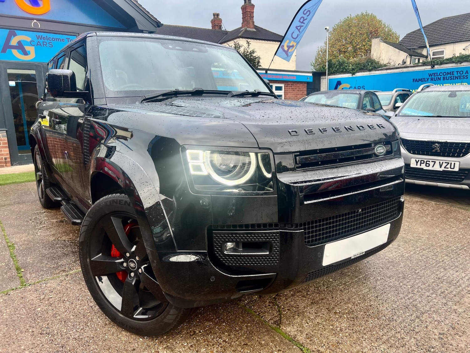 Used Land Rover Defender 110 for sale - 76997667: Photo 61