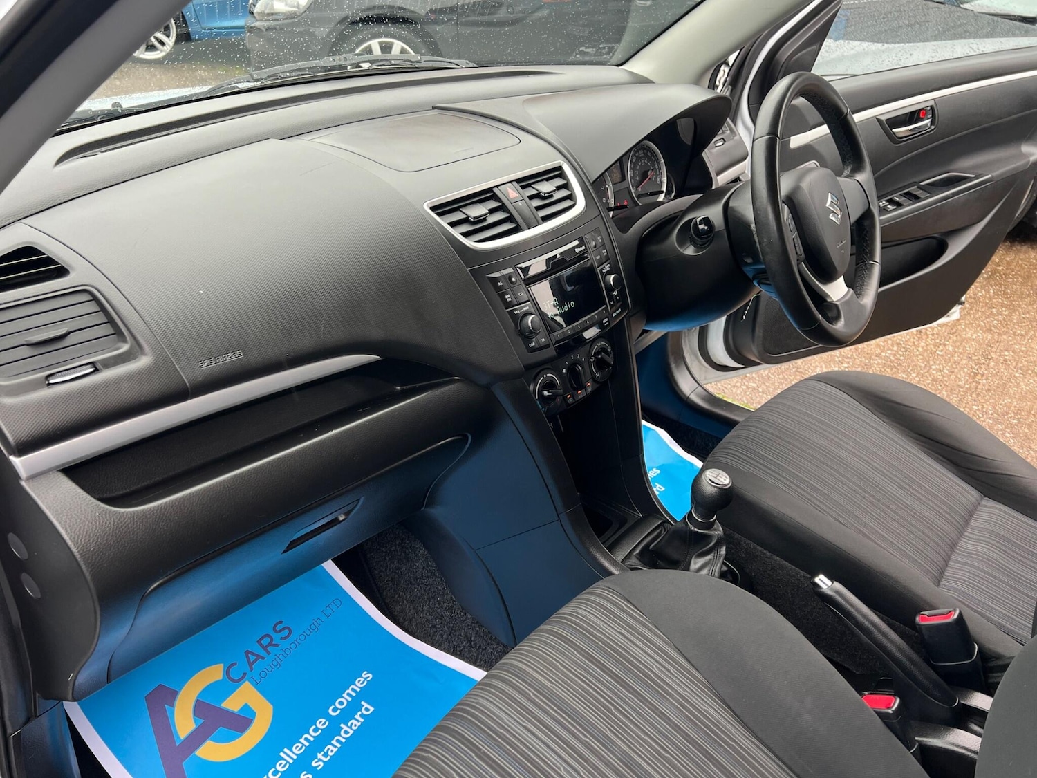 Used Suzuki Swift 2015 for sale - 76409050: Photo 34