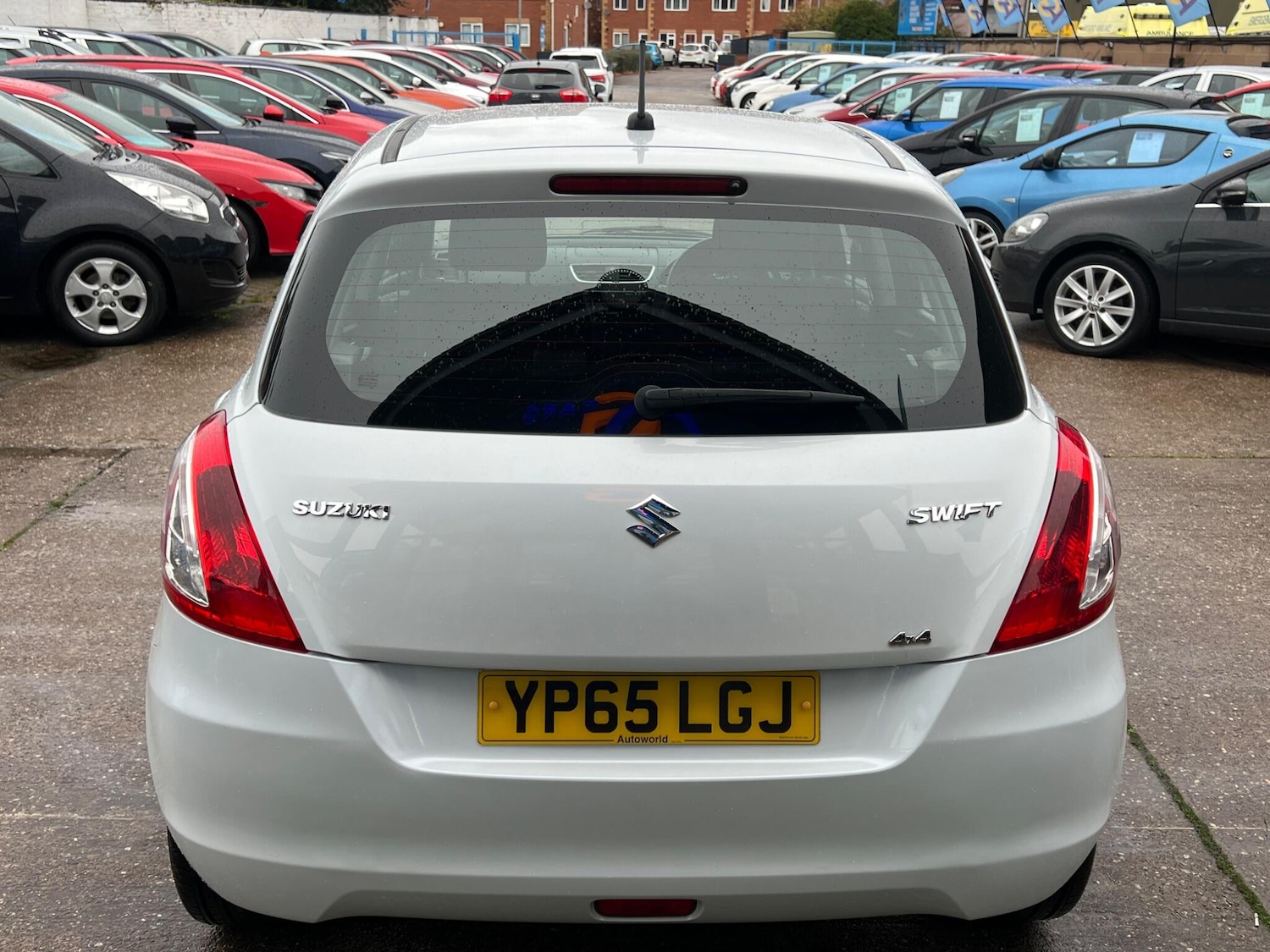 Used Suzuki Swift 2015 for sale - 76409050: Photo 53