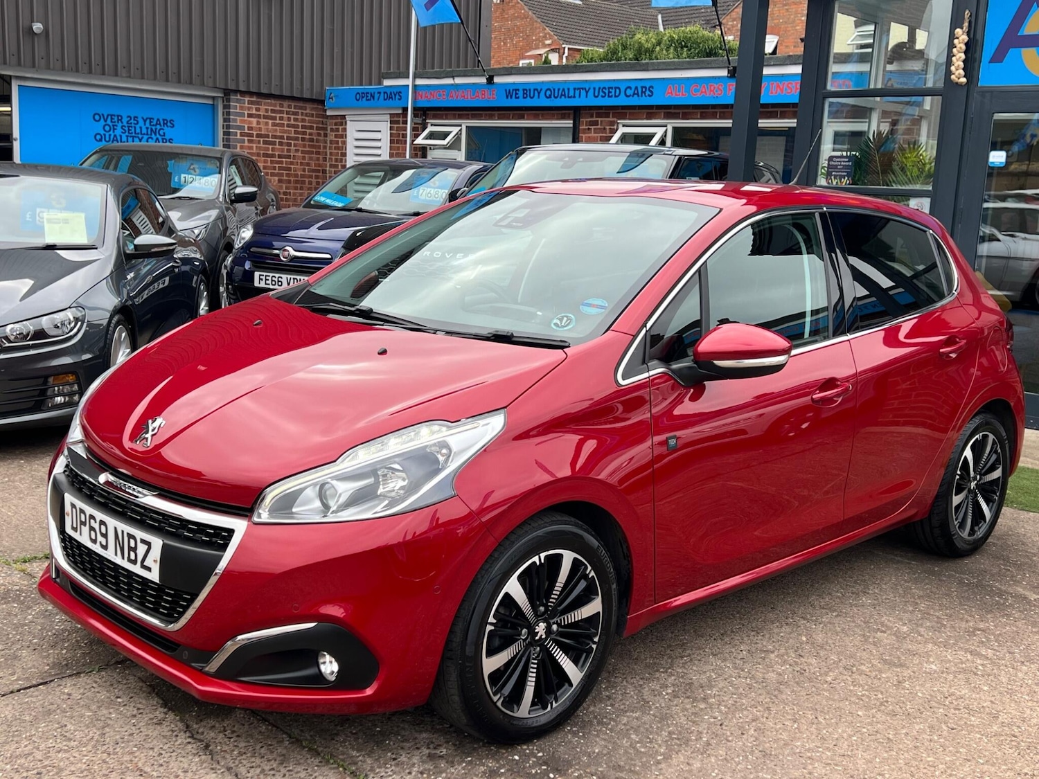 Used Peugeot 208 2019 for sale - 76994159: Photo 14