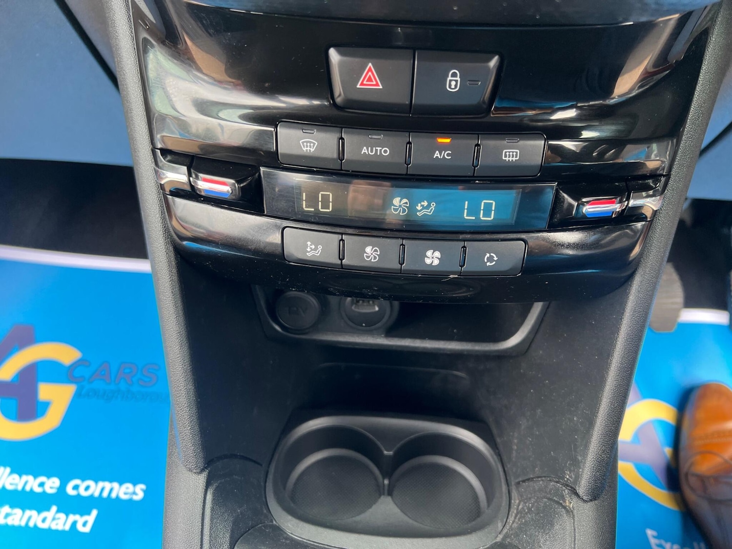 Used Peugeot 208 2019 for sale - 76994159: Photo 25