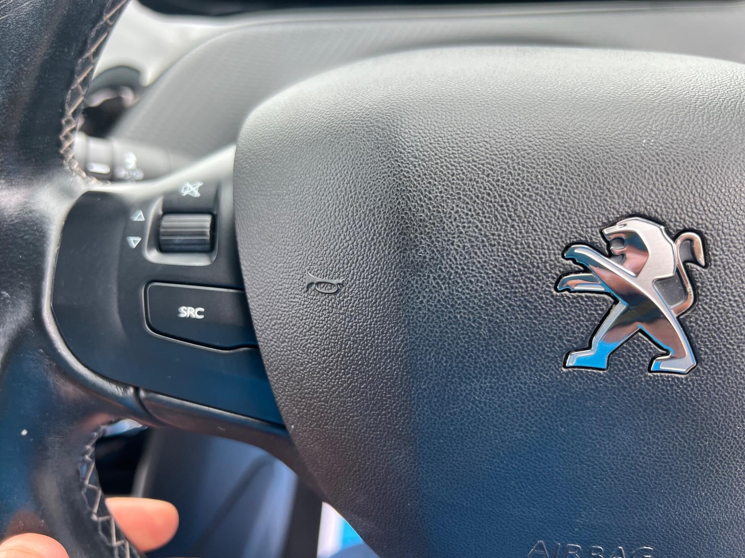 Used Peugeot 208 2019 for sale - 76994159: Photo 26