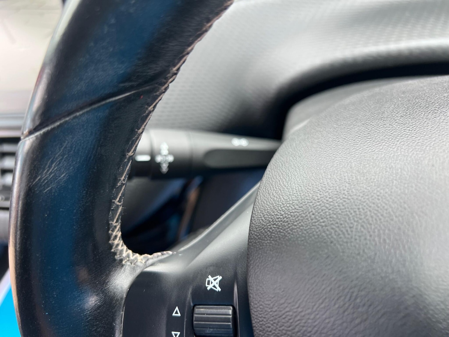 Used Peugeot 208 2019 for sale - 76994159: Photo 28