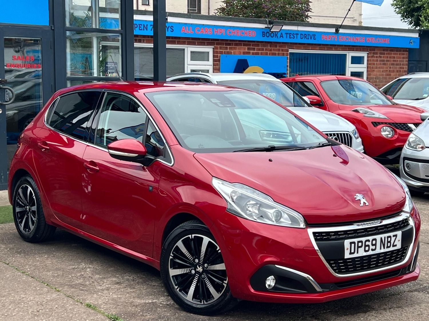 Used Peugeot 208 2019 for sale - 76994159: Photo 46