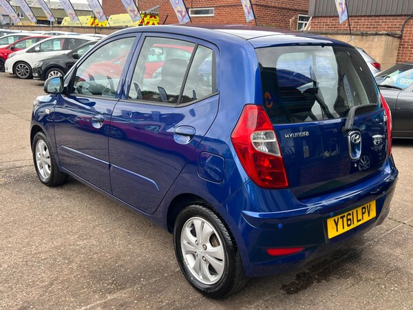 Used Hyundai i10 2011 for sale - 75401633: Photo 11