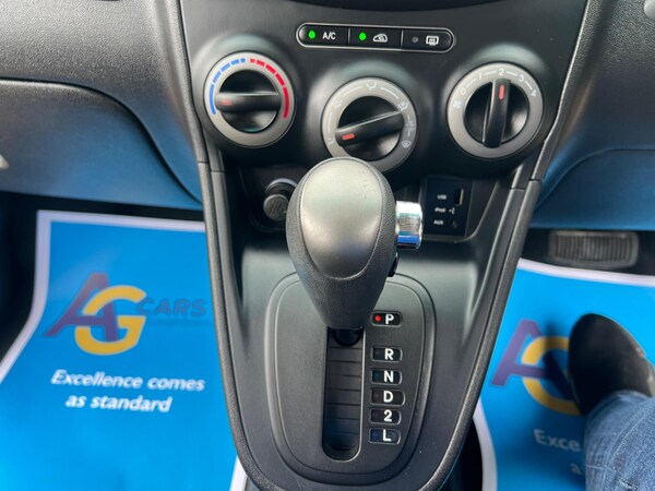 Used Hyundai i10 2011 for sale - 75401633: Photo 24