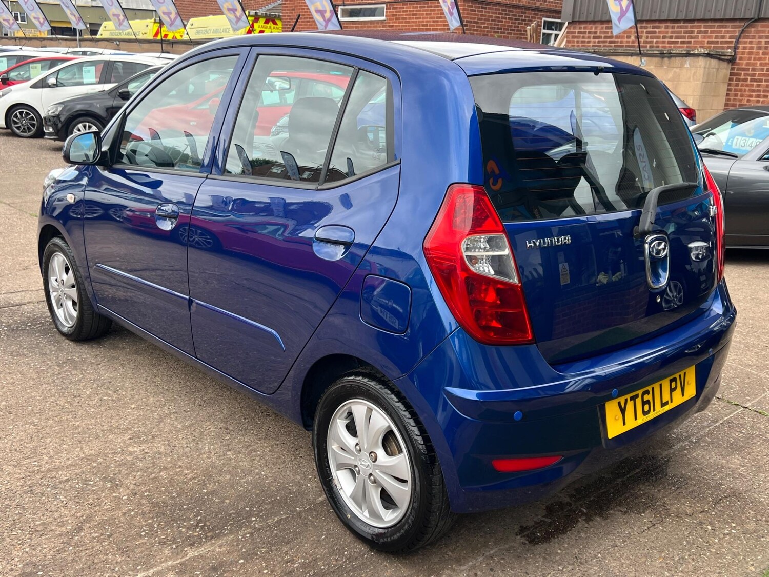 Vehicle 44