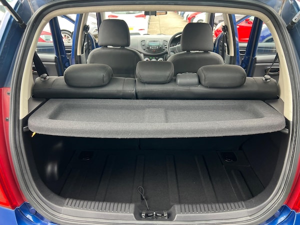 Used Hyundai i10 2011 for sale - 75401633: Photo 51