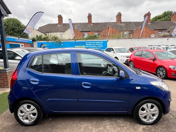 Used Hyundai i10 2011 for sale - 75401633: Photo 8