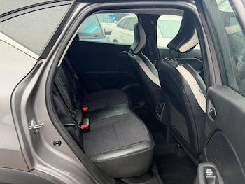 Used Renault Captur 2021 for sale - 77524761: Photo