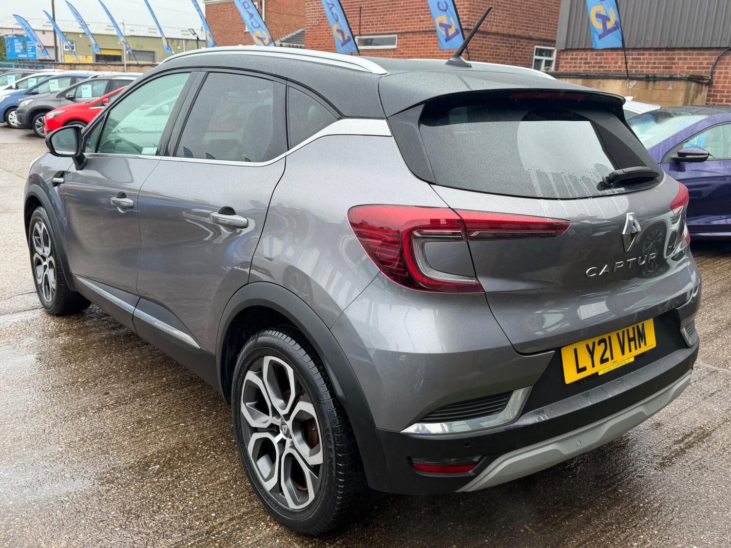 Used Renault Captur 2021 for sale - 77524761: Photo 7