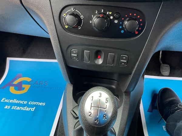 Used Dacia Sandero Stepway 2014 for sale - 76259352: Photo 24