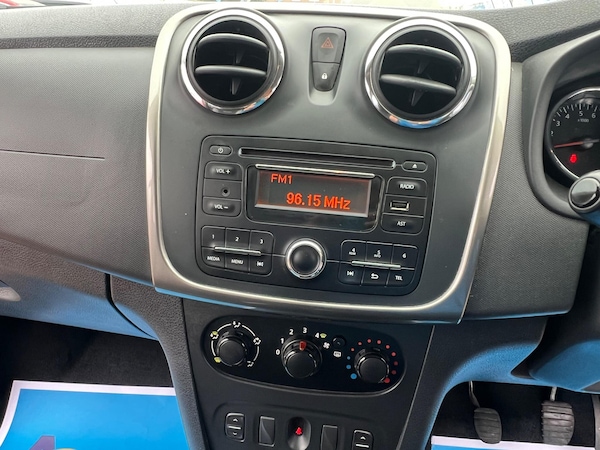 Used Dacia Sandero Stepway 2014 for sale - 76259352: Photo 25