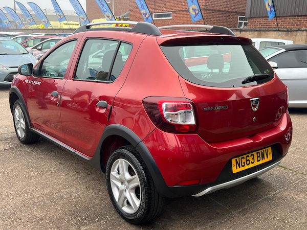 Used Dacia Sandero Stepway 2014 for sale - 76259352: Photo 35