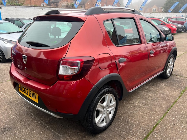Used Dacia Sandero Stepway 2014 for sale - 76259352: Photo 43