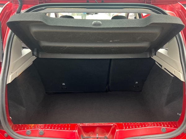 Used Dacia Sandero Stepway 2014 for sale - 76259352: Photo 48