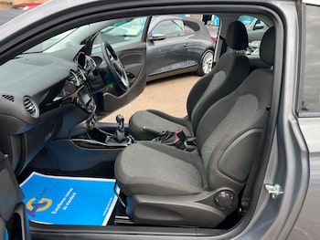 Used Vauxhall Adam 2016 for sale - 75600051: Photo