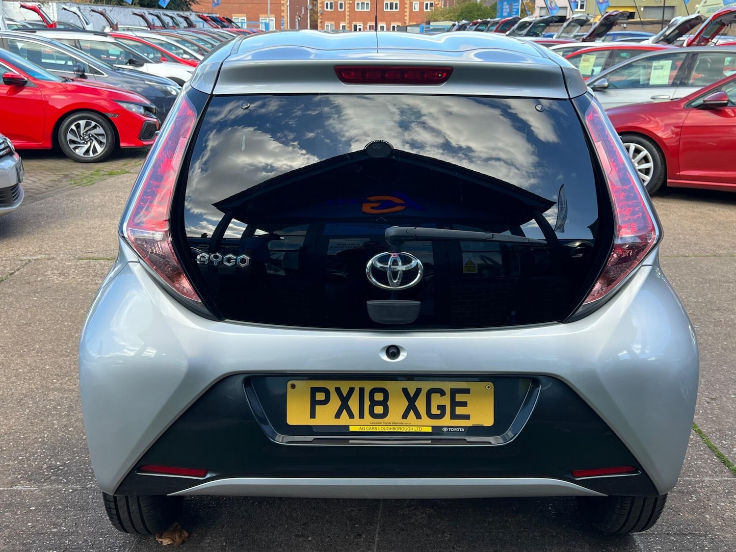 Used Toyota AYGO 2018 for sale - 76991735: Photo 12