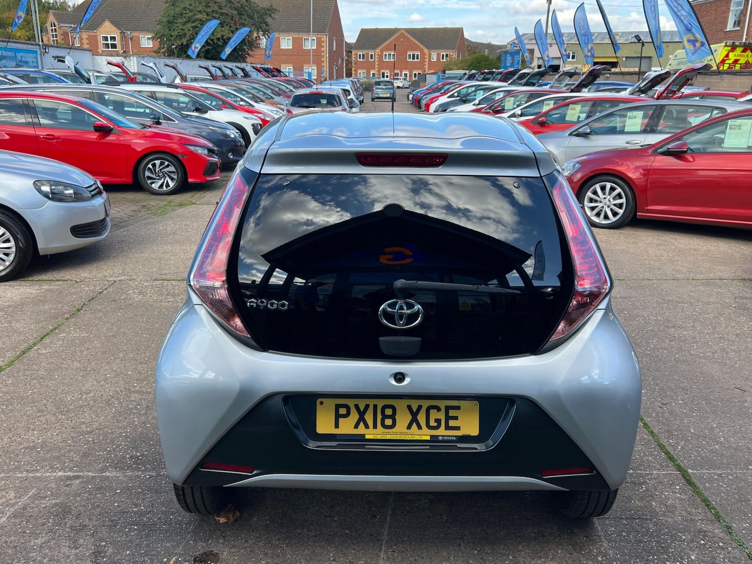 Used Toyota AYGO 2018 for sale - 76991735: Photo 57