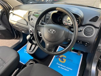Used Hyundai i10 2011 for sale - 76377419: Photo